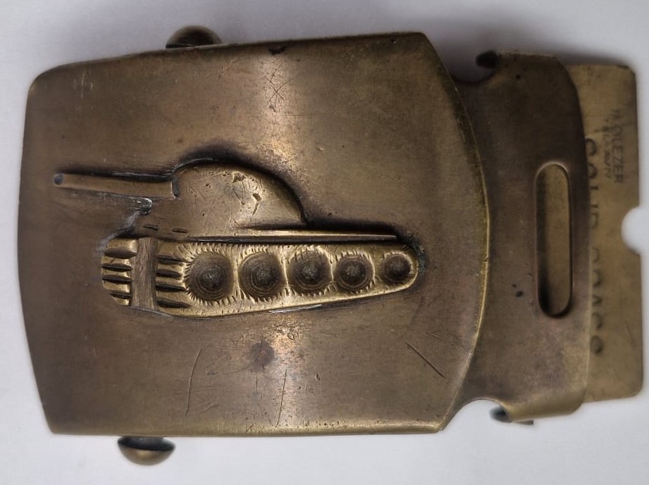 אבזם הוצ'קיס