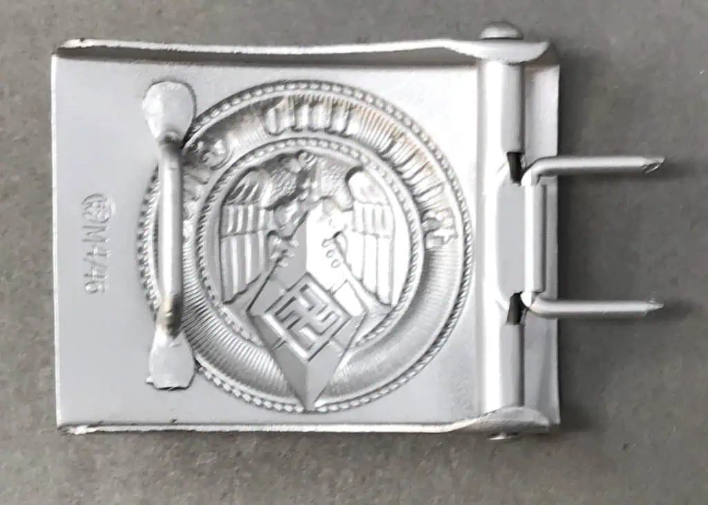 אבזם הנוער ההיטלראי HITLERJUGEND גב